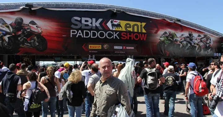 WSBK: Race & Fashion