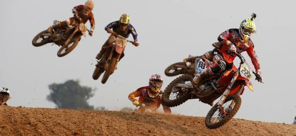 Mondiale Motocross 2013, dominio KTM in Gara 1 in Thailandia, Cairoli 1° in MX1, Herlings in MX2