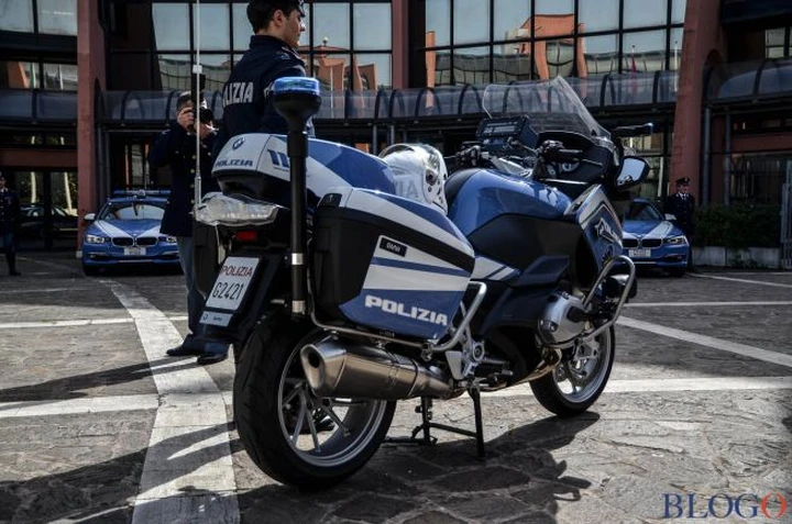 Targhe clonate: 7.000 € di multa e denuncia per un motociclista di Aosta