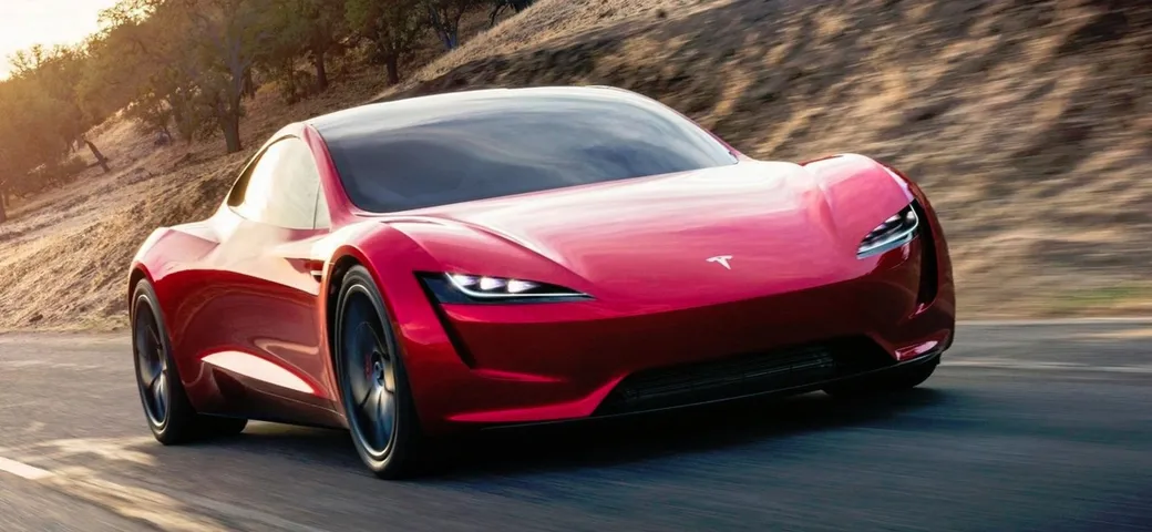 Nuova Tesla Roadster: Elon Musk conferma che arriverà nel 2025