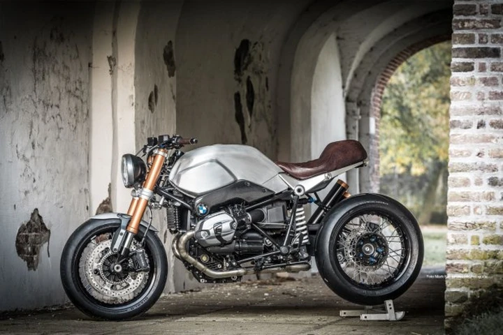 Special: Elegant Bastard BMW R nineT by Smokin' Motorcycles