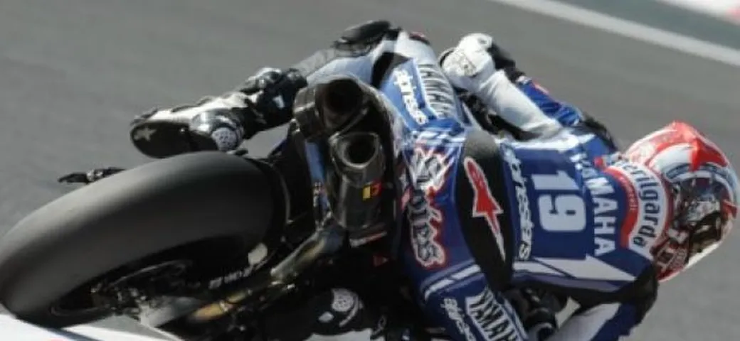 SBK: in Gara1 vince Spies, Haga clamorosamente out