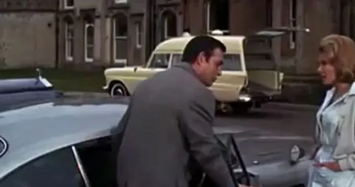 MotoCult: la BSA Lighting A65L di "Agente 007 - Thunderball: Operazione tuono"