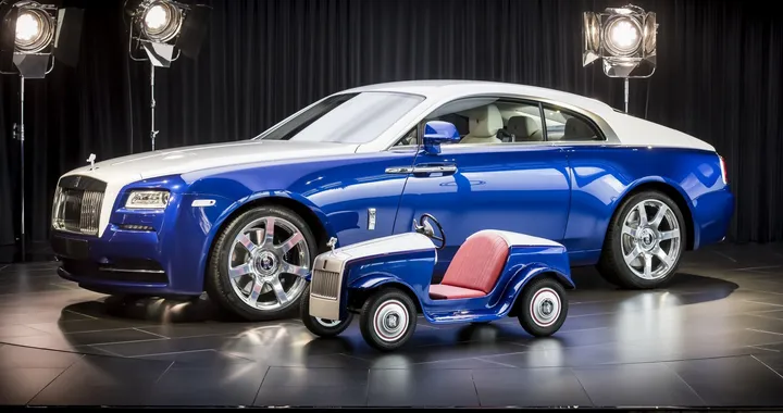 Rolls Royce: la presentazione più grande per il modello più piccolo!