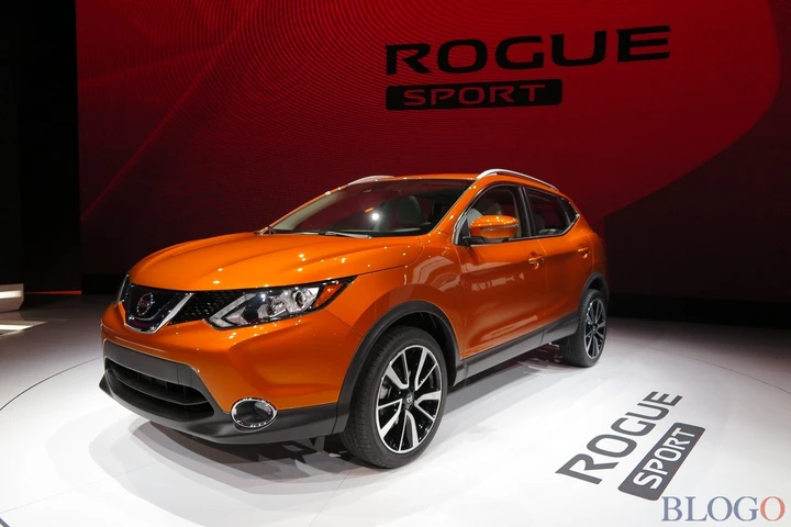 Nissan Rogue Sport e Vmotion live al Salone di Detroit 2017 [Video]