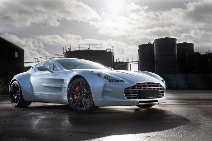 Aston Martin One-77 all'asta da Bonhams