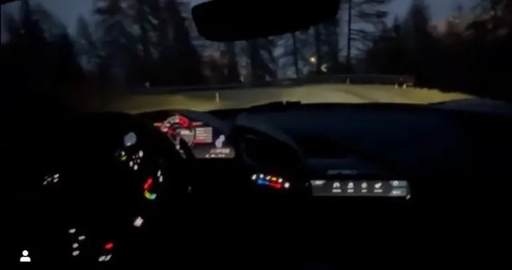 Come condurre una Ferrari SF90 Stradale in stile WRC [Video]