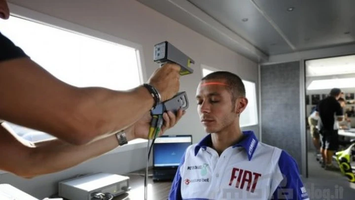 AGV Standards: come progettare un casco a partire dalla testa