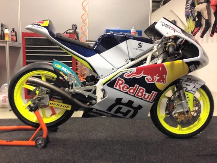Moto3: prime immagini della Husqvarna