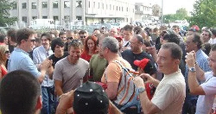 In 1250 al Ducati Store di Mantova per Troy Bayliss