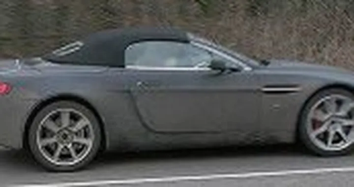 Aston Martin Vantage Convertible