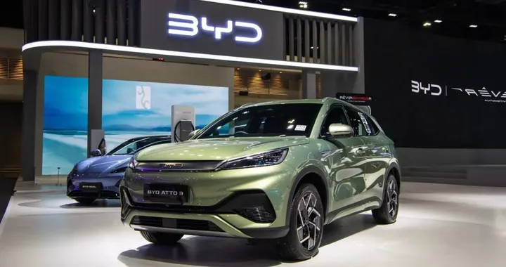 BYD supera Leapmotor in Germania: dati di vendita smentiscono Stellantis