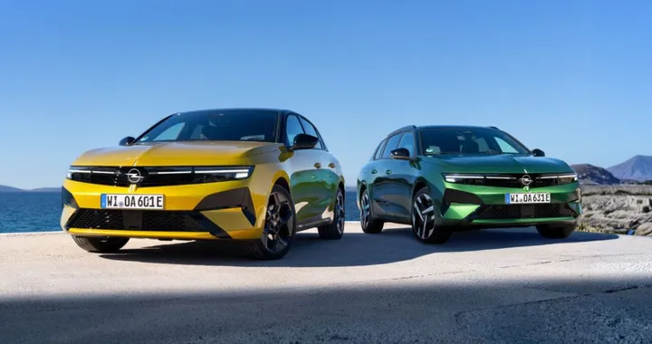 Opel Astra conserva una tradizione unica: gli squali nascosti nell’abitacolo