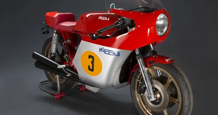 Magni Filo Rosso