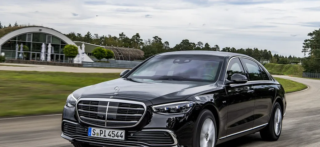 Mercedes Classe S 680 GUARD 4 MATIC: lusso blindato