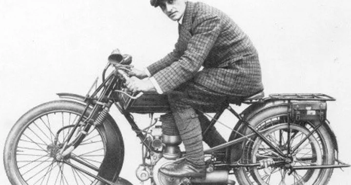 Garelli 90 anni fa: fra sommergibili e Raid