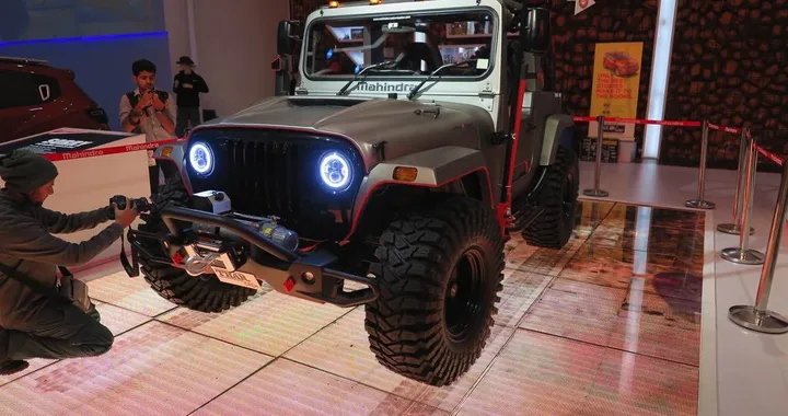 Mahindra al Salone di Nuova Delhi 2016 Live