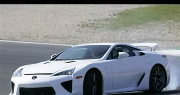 Video: Autocar prova la nuova Lexus LFA al Nurburgring