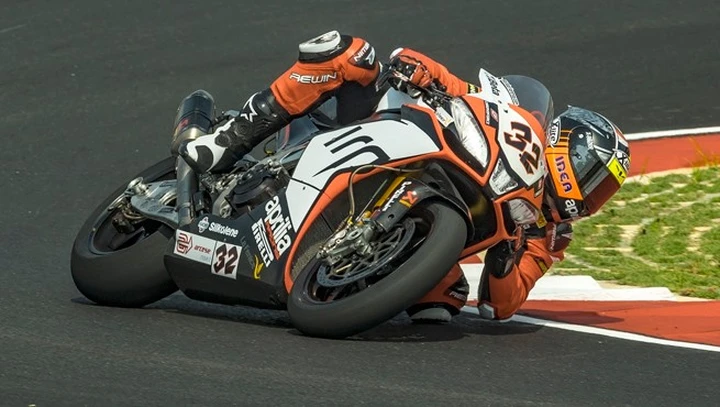 SBK Sepang 2016: Lorenzo Savadori 1° nelle FP2 (FP1 a Sykes)