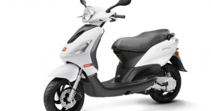 Derbi Boulevard 50 2T e 125 4T 2009