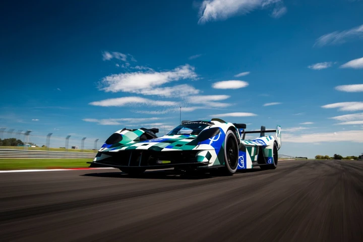 Aston Martin è pronta al mondiale endurance con la Valkyrie