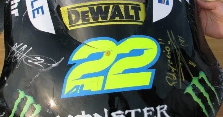 MotoGP, all’asta il cupolino di Alex Lowes