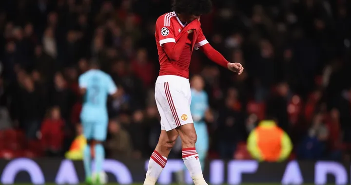 Fellaini fa il bis: due multe in sei minuti, patente sospesa