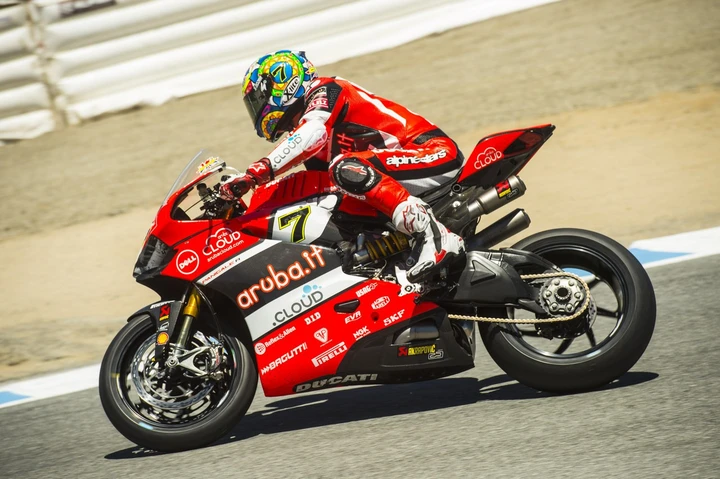 Davies 1° nel Day-1 di Laguna Seca: 