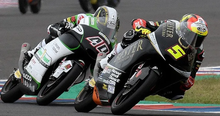 Moto3, “trenino” rovente. Prima vittoria di Masia, primo podio per Arbolino.