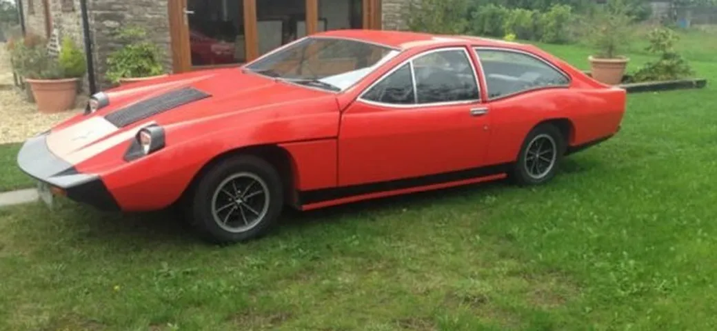 Marcos Mantis M70s: in vendita uno dei 32 esemplari