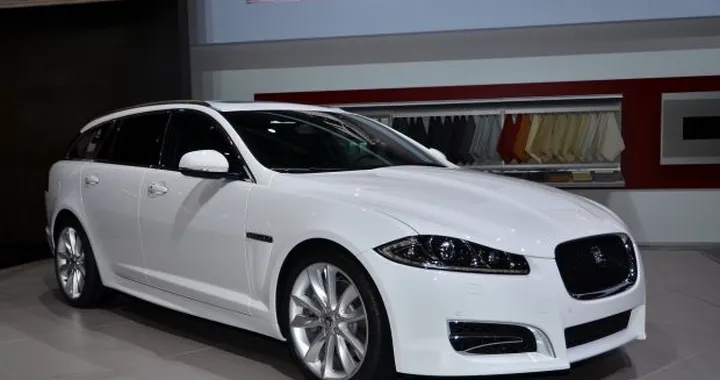 Jaguar XF Sportbrake: la familiare in video