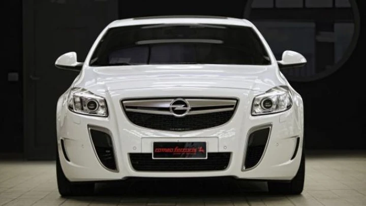 Opel Insignia OPC Romeo Ferraris