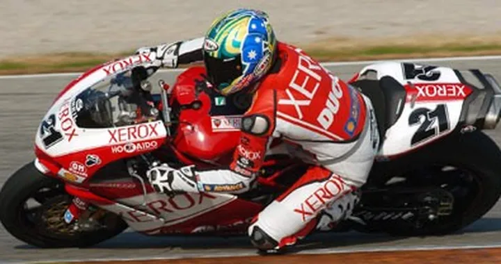 SBK: Doppietta Ducati nei test di Valencia