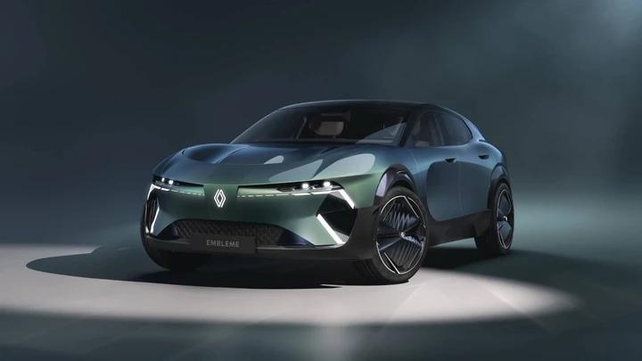 Renault Emblème: demo car per la nuova frontiera della mobilità sostenibile