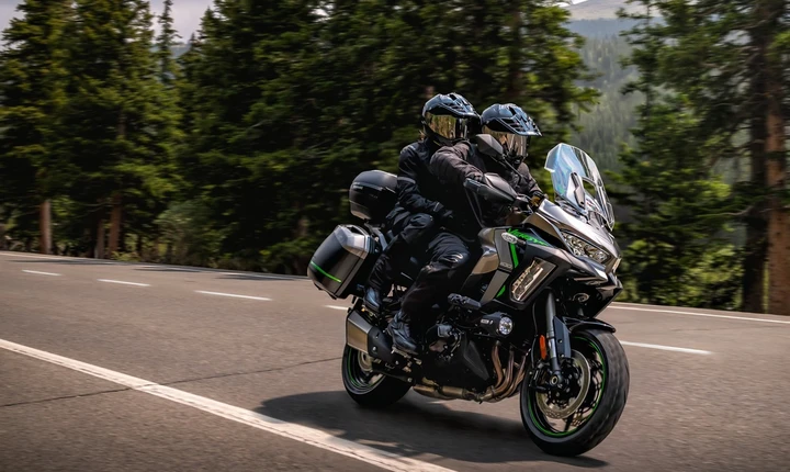Kawasaki Versys 1100 2025