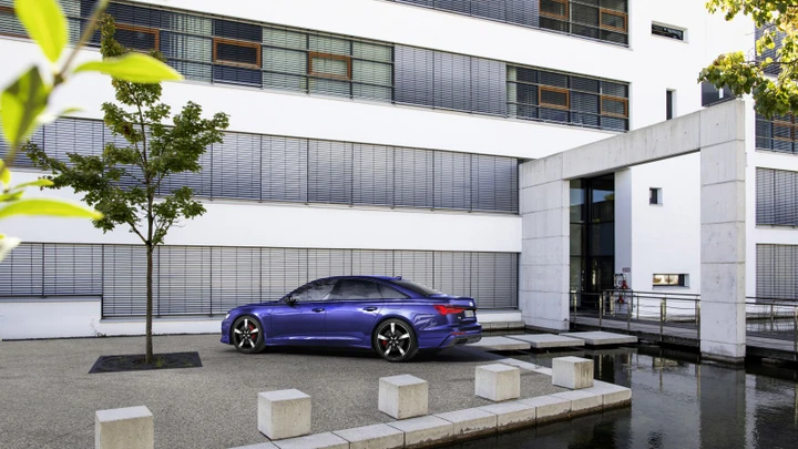Audi A6: la nuova versione 55TFSIe a propulsione ibrida Plug-In