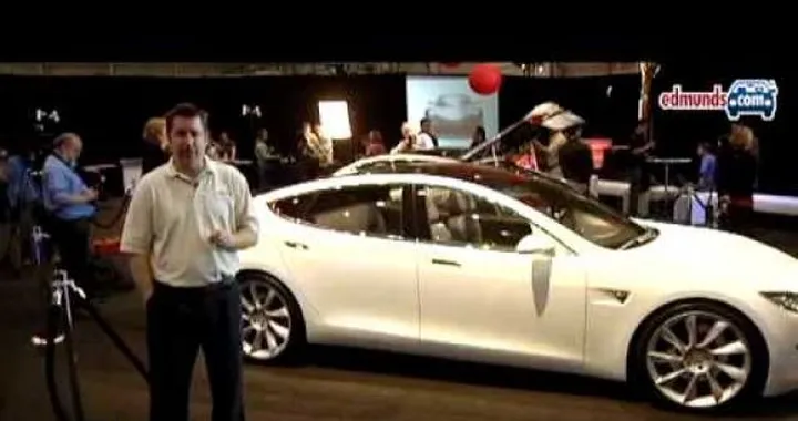 Tesla Model S: il video della presentazione stampa