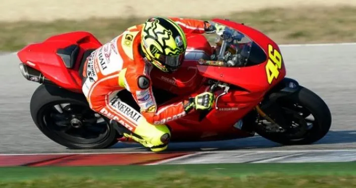 Valentino Rossi a Misano sulla 1198 SBK