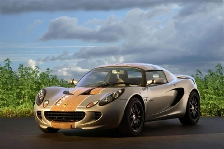 Lotus Eco Elise: informazioni ufficiali e nuove foto