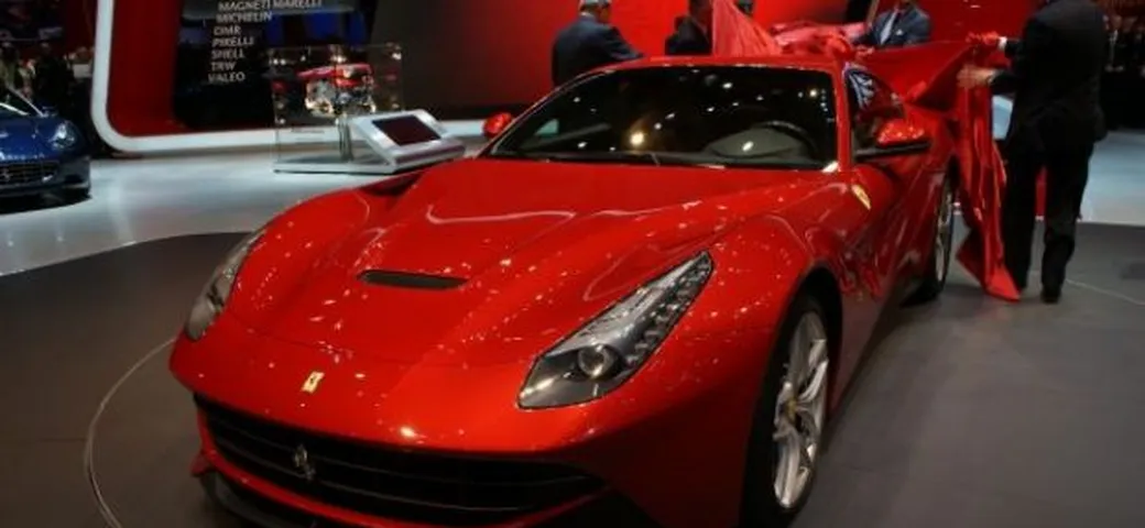 Ferrari F12berlinetta: in vendita a 274.400 euro