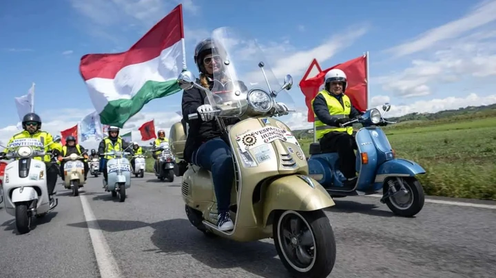 Vespa festeggia 80 anni: a Roma attesi migliaia di appassionati