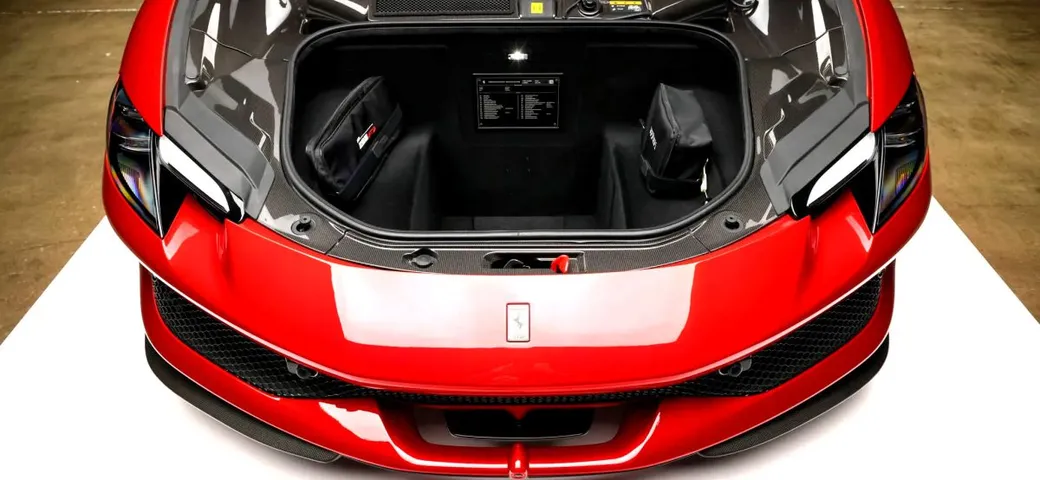 Ferrari 296 GTB: una supercar che non mantiene il valore