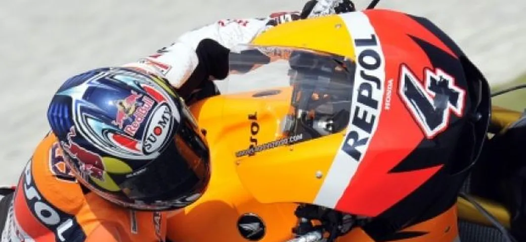 Andrea Dovizioso a Sepang con un nuovo casco Suomy