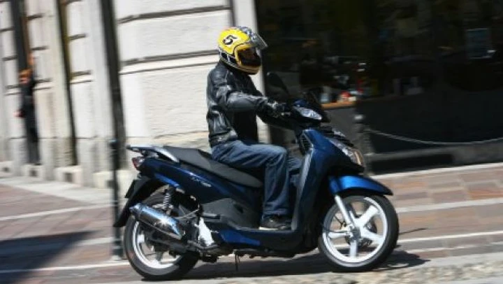 Test Peugeot LXR 2009: cittadino modello