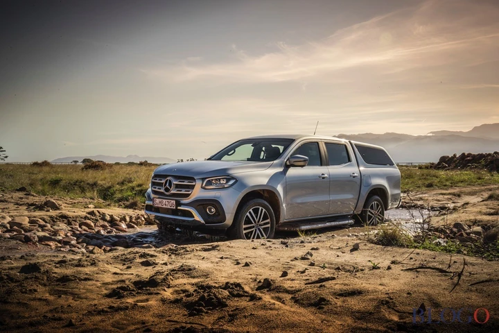 Mercedes X: primo contatto fuoristrada