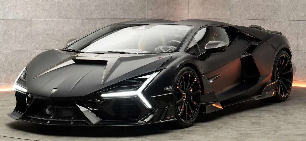 Lamborghini Revuelto: il tuning aggressivo di Mansory