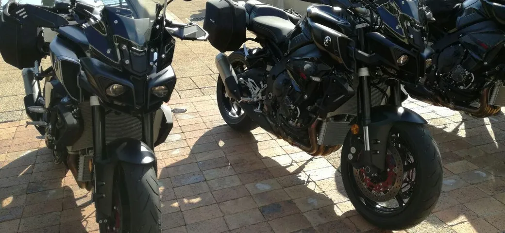 Anteprima prova Yamaha MT-10 Tourer e SP