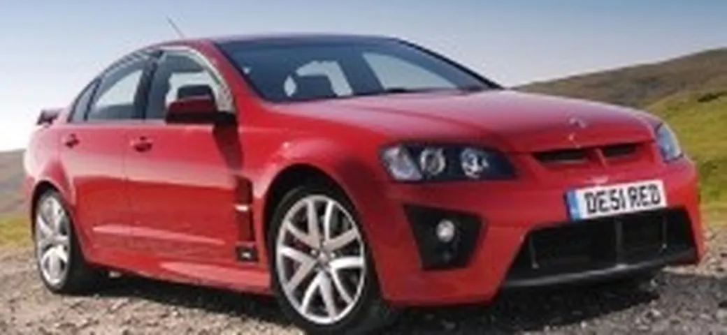 Il ruggito della Vauxhall VXR8 540 CV