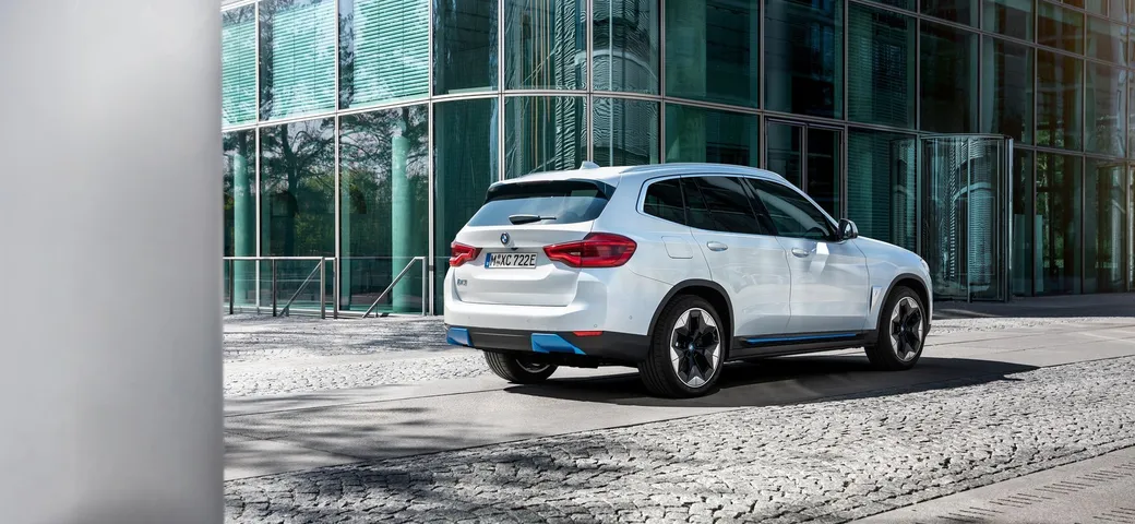 BMW iX3: la prima SUV di Monaco 100% elettrica e 100% cinese