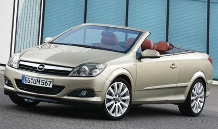 Opel Astra Twin Top - i prezzi